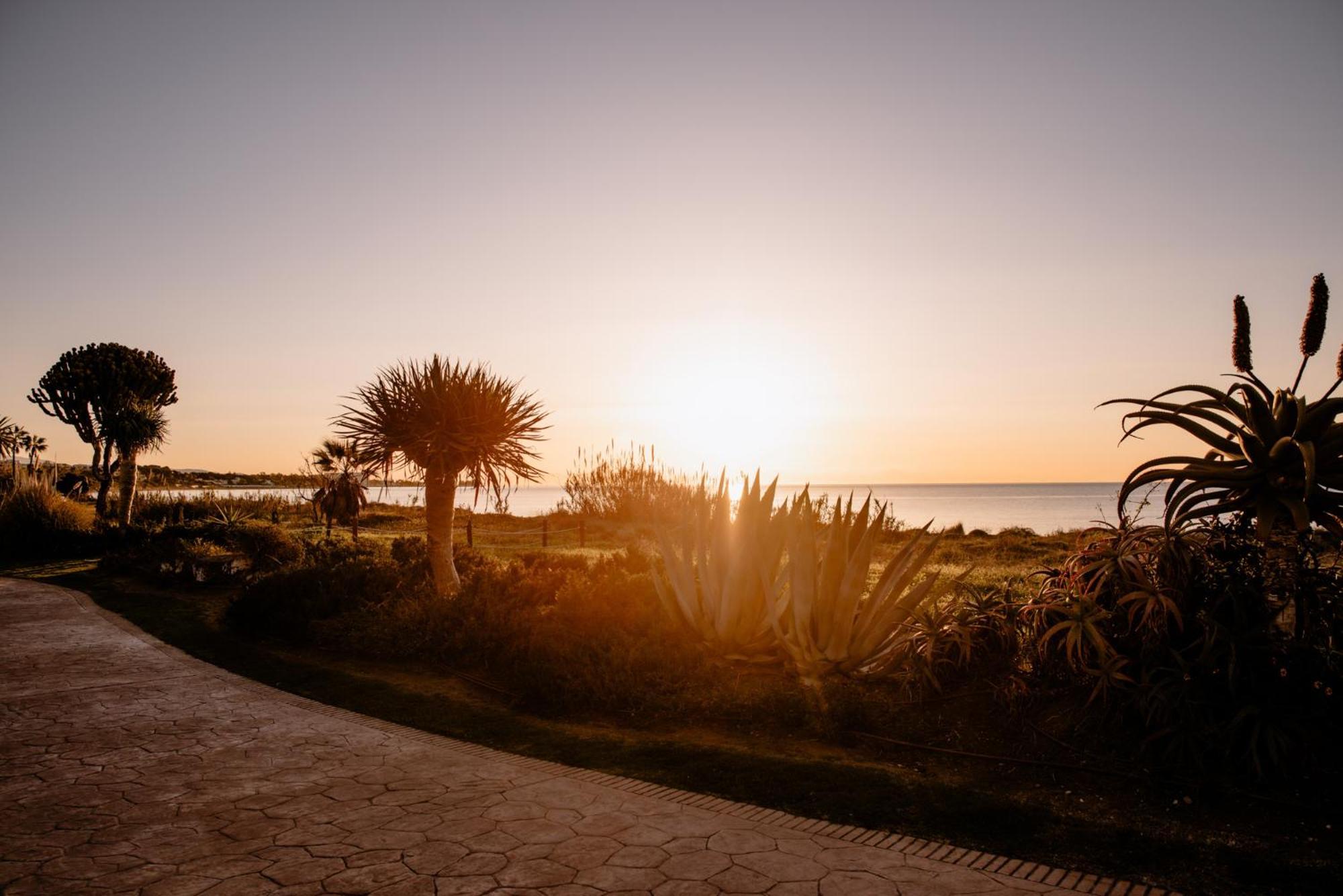 The Flag Hotel Marbella, Estepona Adult Recommended Exteriér fotografie